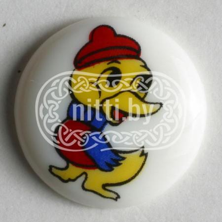 Пуговица пластиковая белого цвета с рисунком Уточка на ножке Dill 13 мм